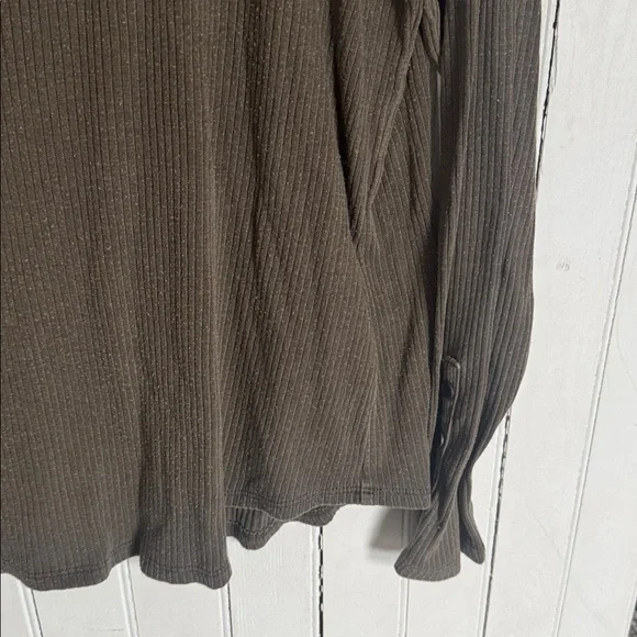 Maurices 24/7 Long Sleeve T-Shirt Olive Green Size XL - Picture 3 of 7